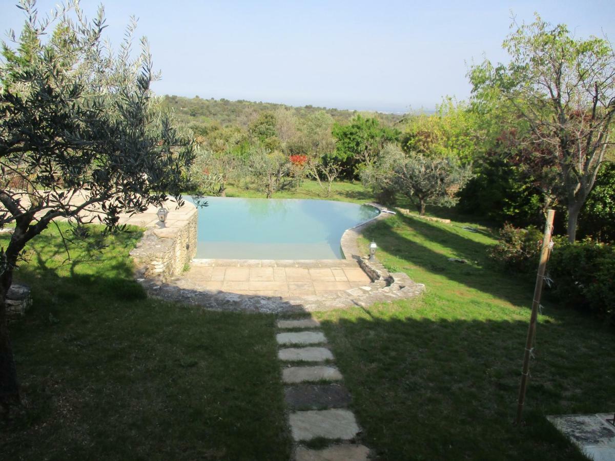 Gite Du Jardin Des Espuys Venasque Luaran gambar